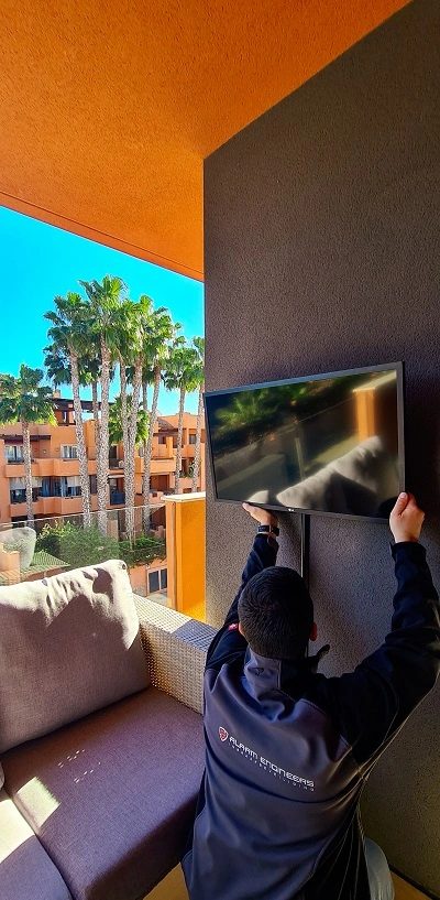 Installatie TV in balkon Spanje